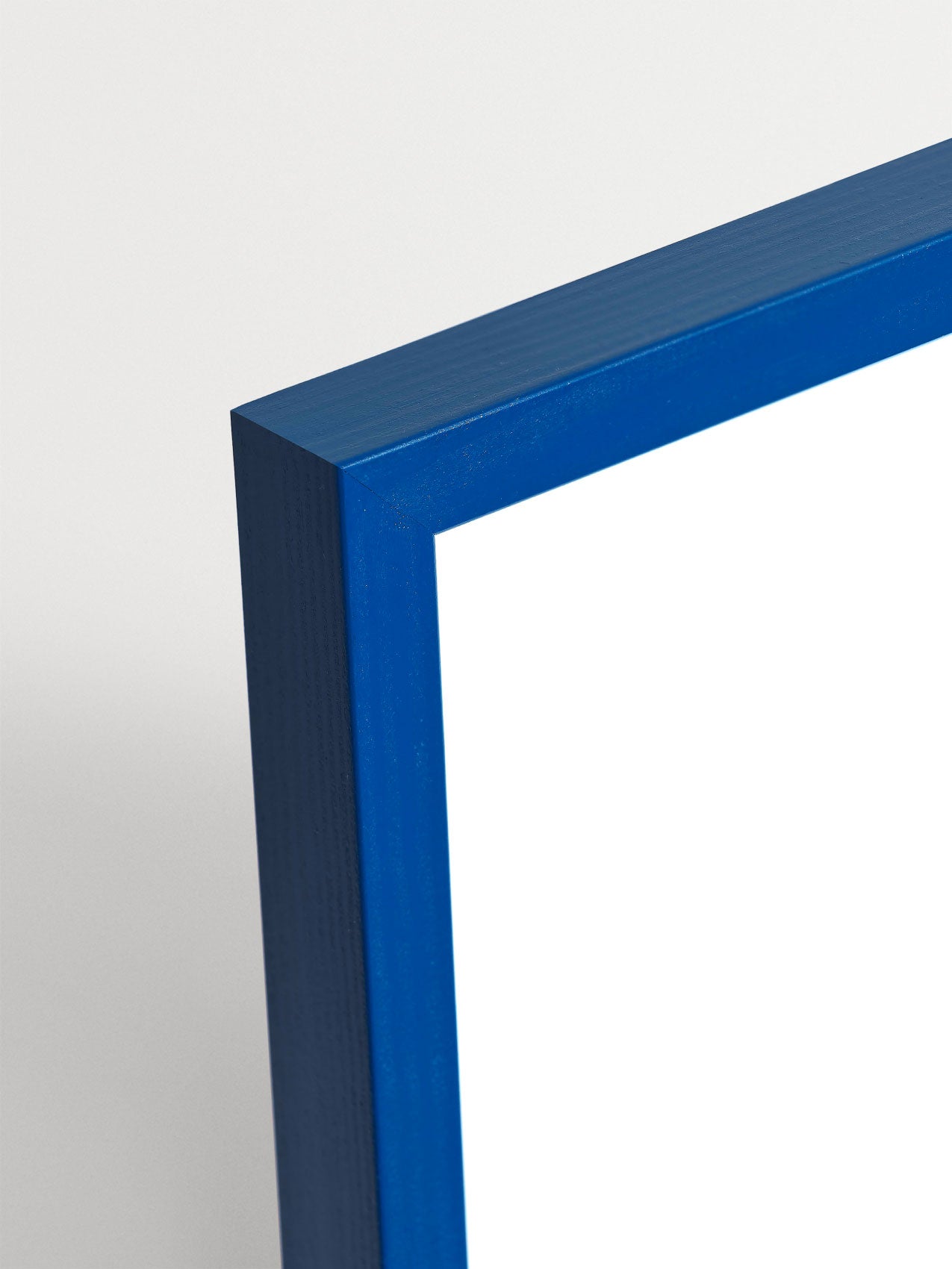 Cornice Moderna Blue Basic Wood Cornice Moderna Blue Basic Wood